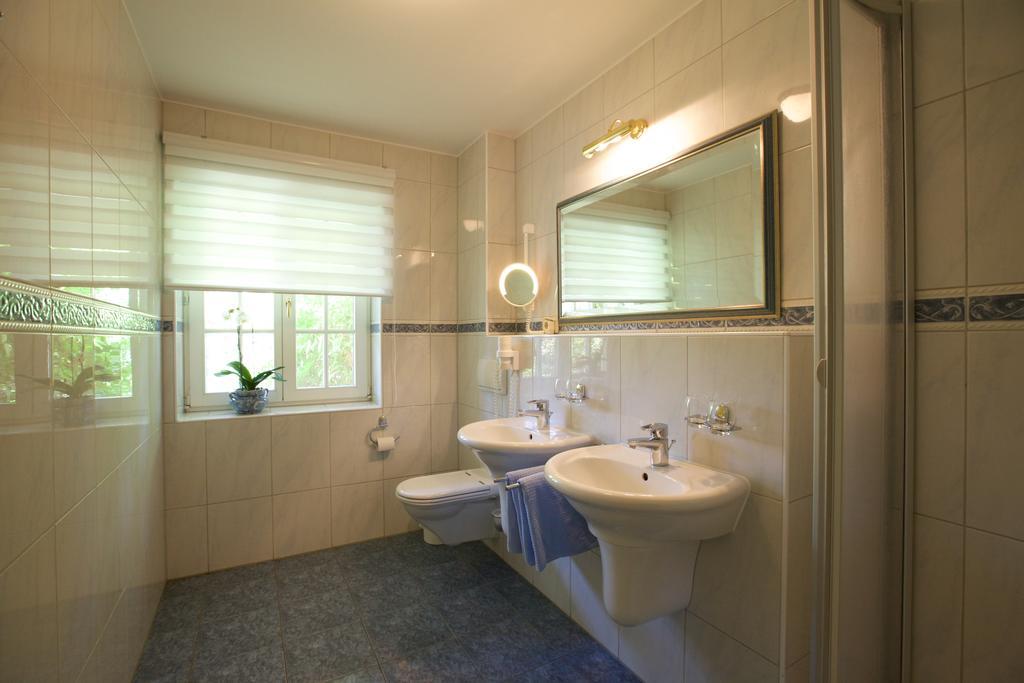 Haus Strandgut Ahrenshoop Buitenkant foto