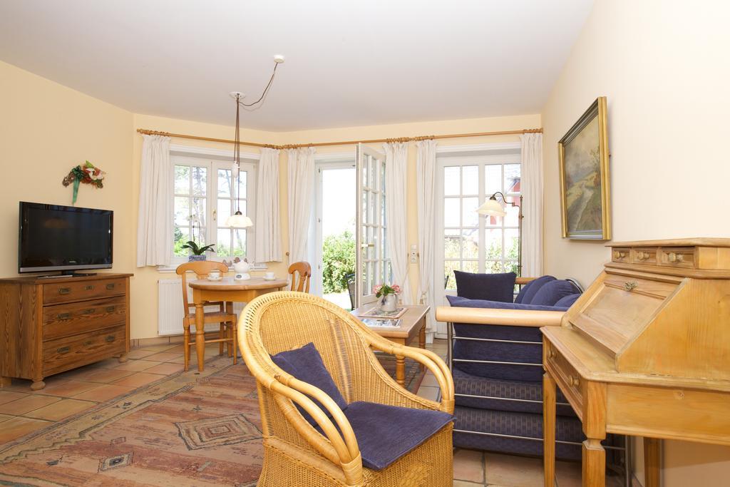 Haus Strandgut Ahrenshoop Buitenkant foto