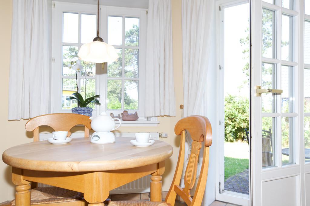 Haus Strandgut Ahrenshoop Buitenkant foto